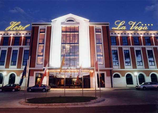 Hotel La Vega Arroyo de la Encomienda Exterior photo